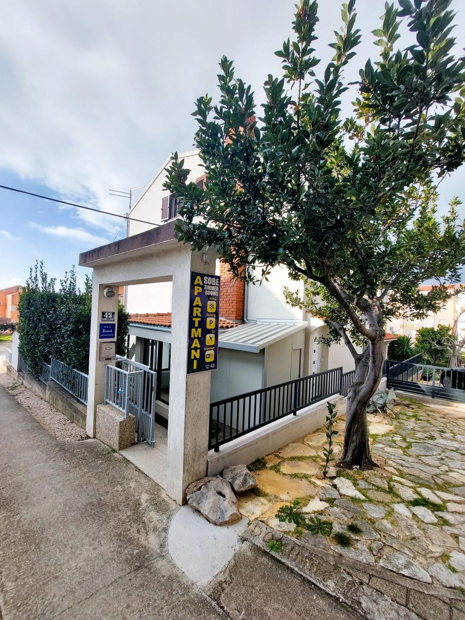 וודיצה Apartmani Markoc מראה חיצוני תמונה
