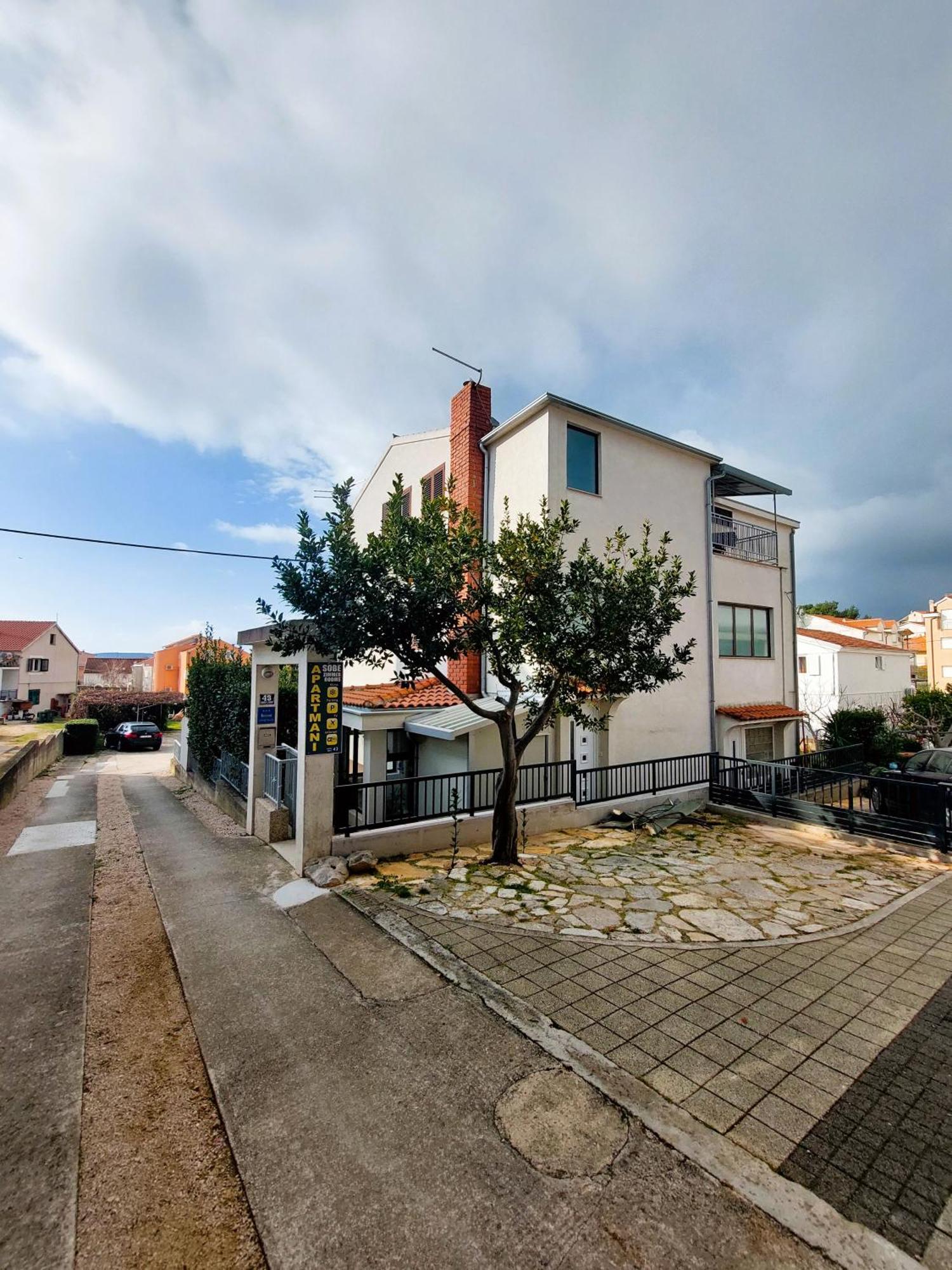 וודיצה Apartmani Markoc מראה חיצוני תמונה