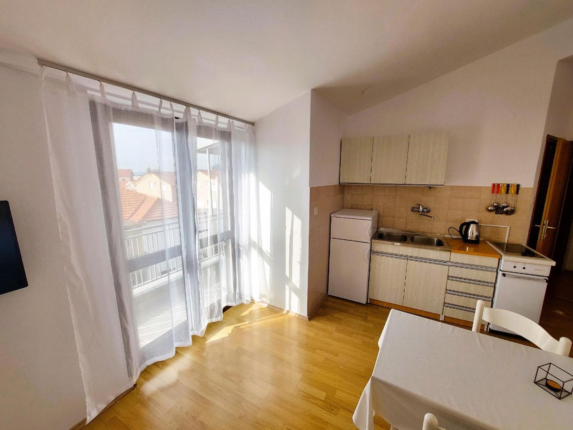 וודיצה Apartmani Markoc מראה חיצוני תמונה